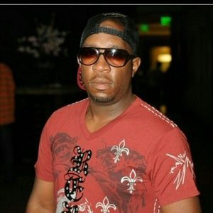 Meet your Posher, Damon